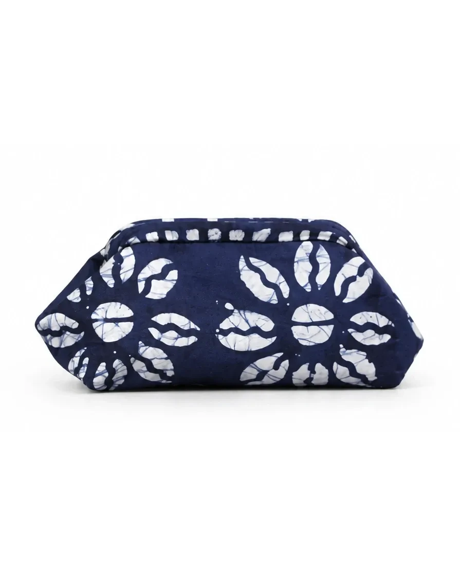 Blue Ọmọlúàbí Clutch